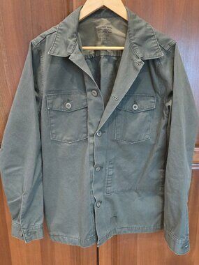 STUSSY mfc.  OD green military style shirt button down